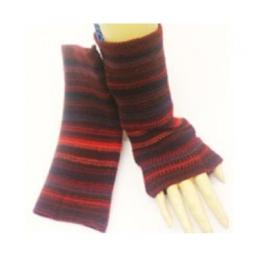 The Scarf Company 100% Lambswool Ladies Wristlets - Burgundy