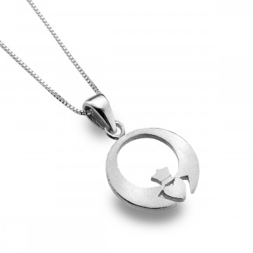 Celtic Claddagh Modern Sterling Silver Pendant Necklace