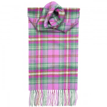 Kames Heritage Check 100% Lambswool Scarf by Lochcarron